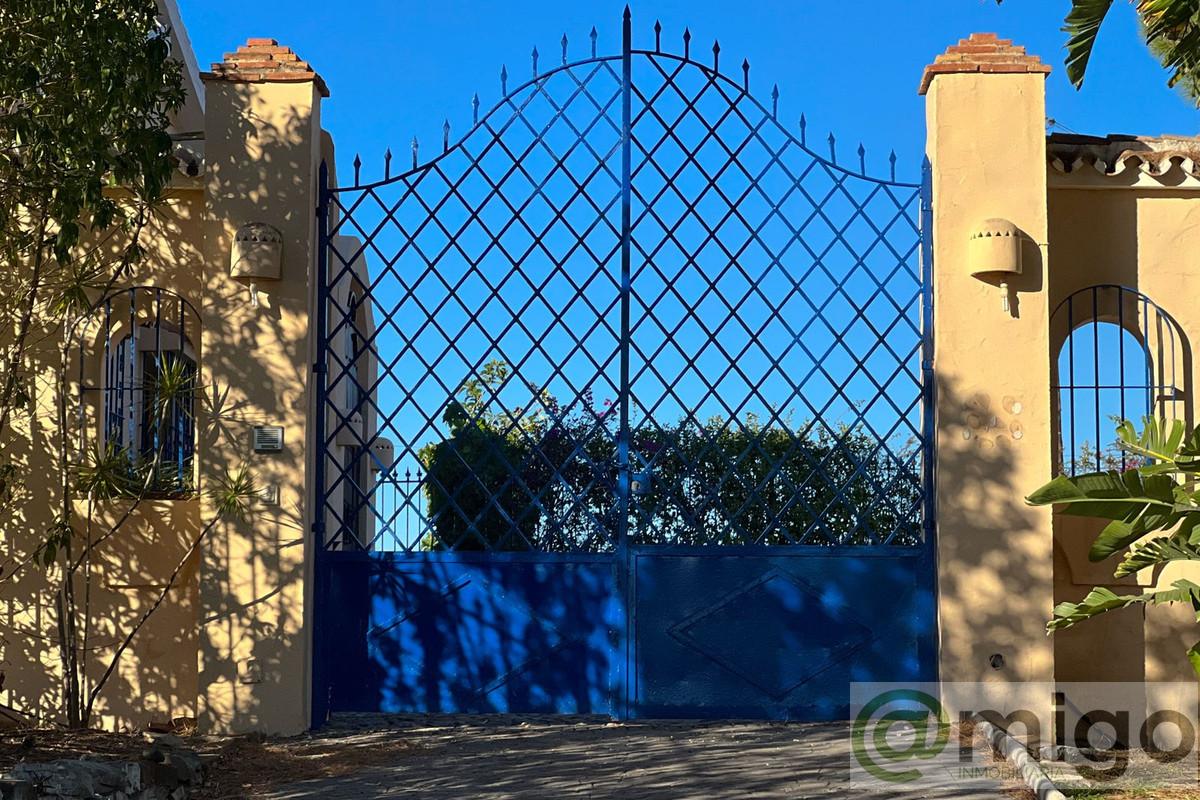 Venta de villa en Estepona