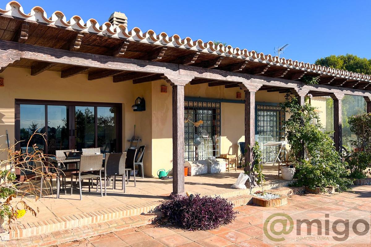 Venta de villa en Estepona