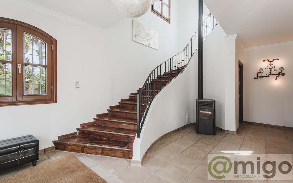 Venta de villa en Estepona