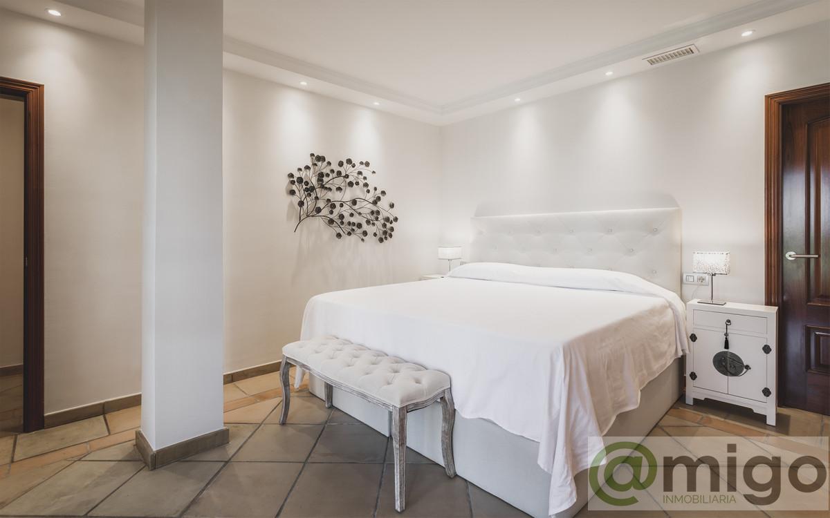 Venta de villa en Estepona