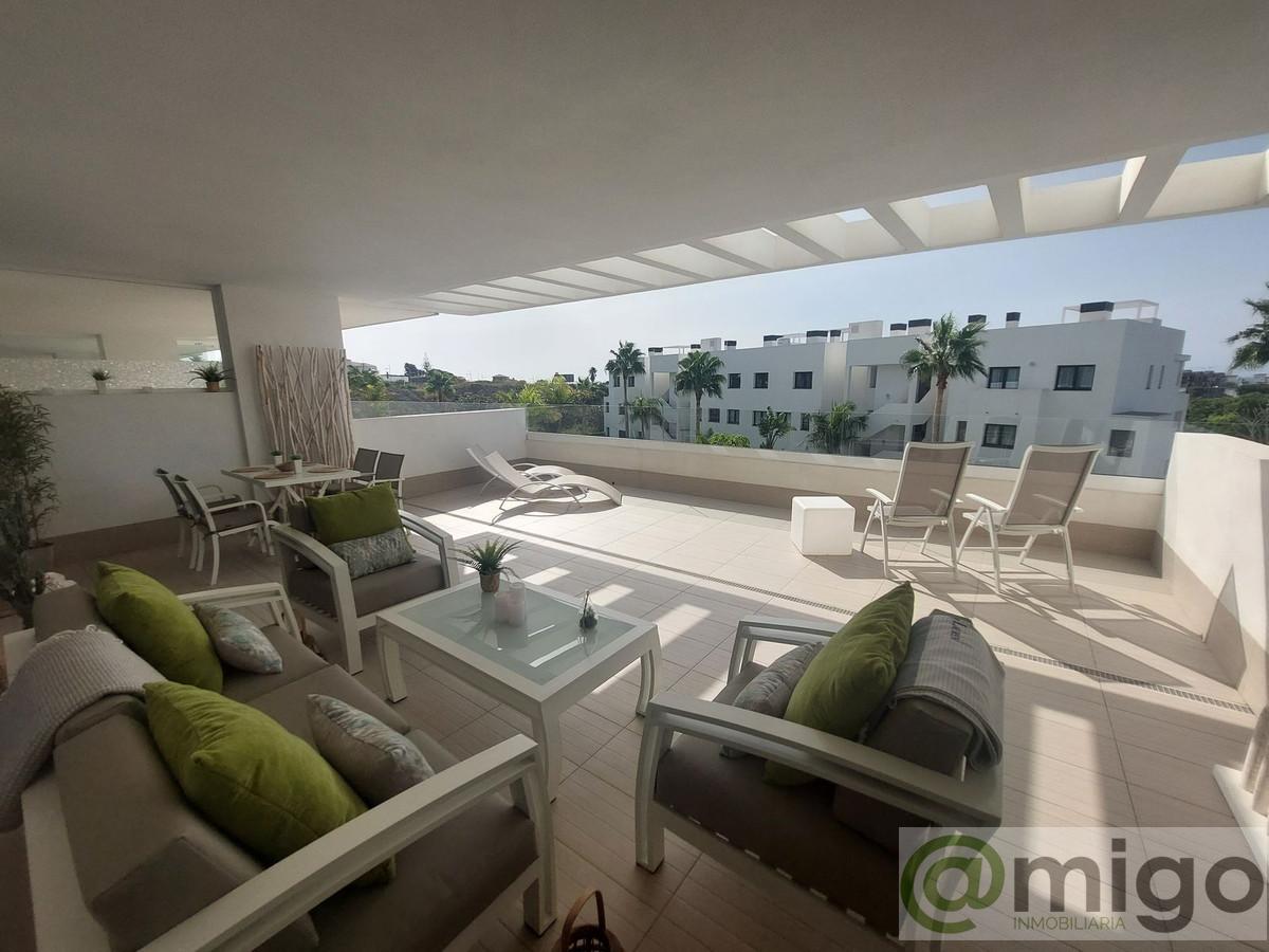 For sale of apartment in Estepona