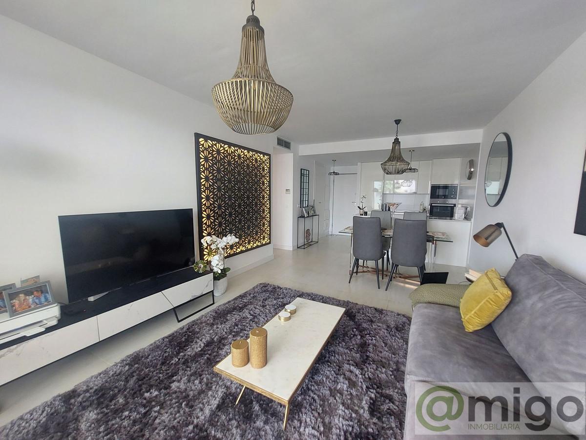 For sale of apartment in Estepona