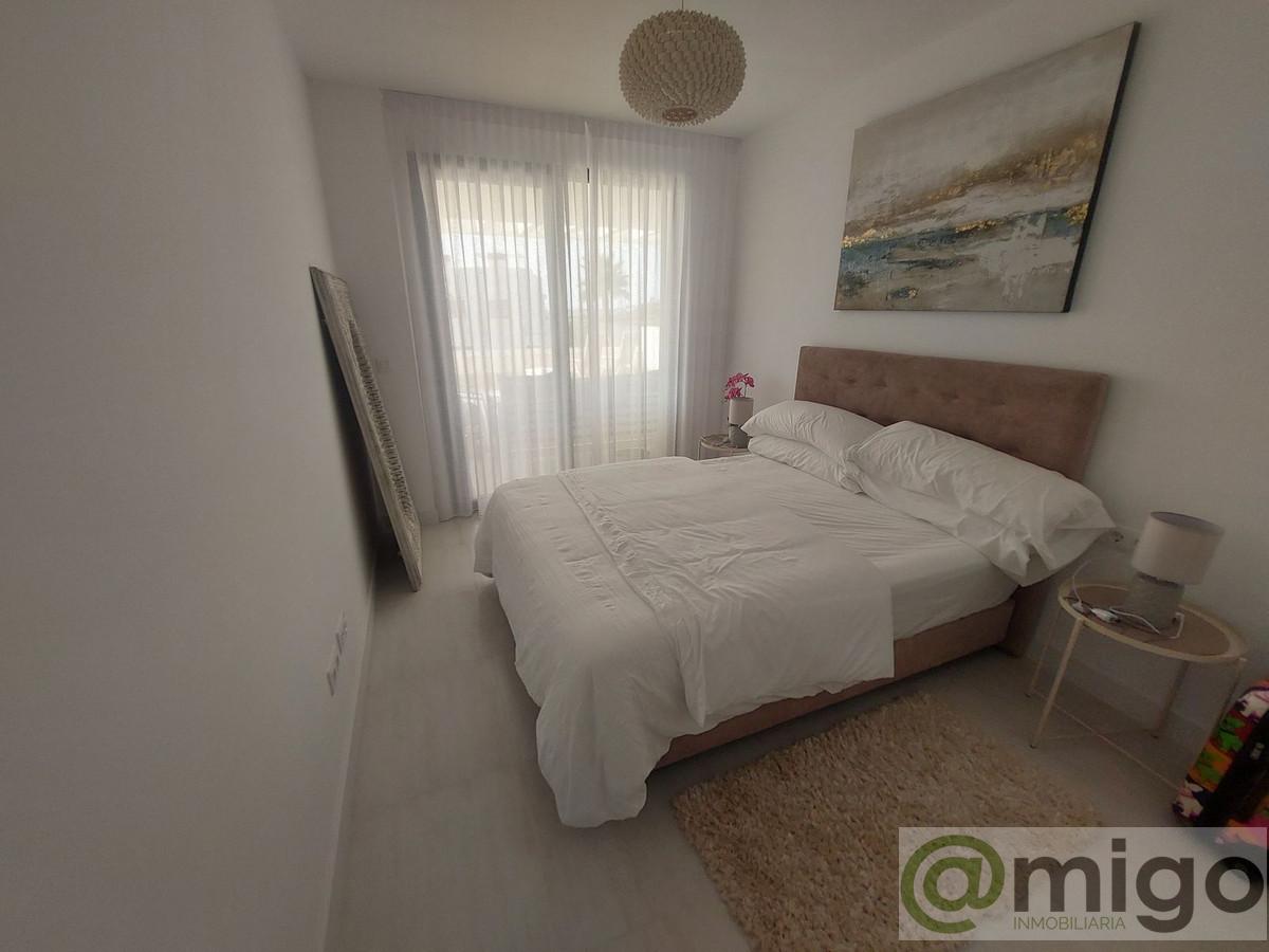 For sale of apartment in Estepona