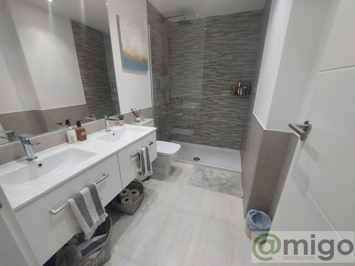For sale of apartment in Estepona