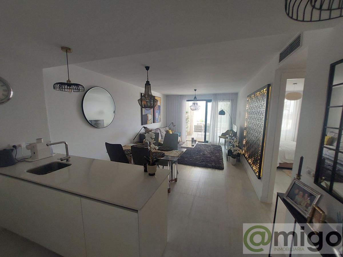 For sale of apartment in Estepona