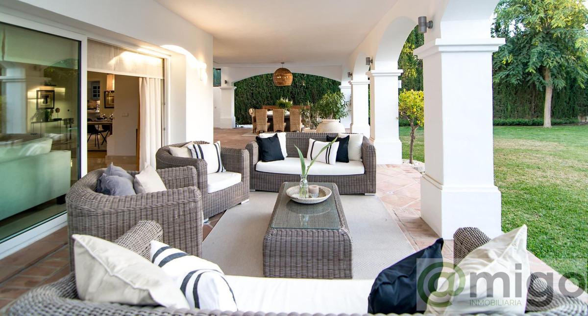 For sale of villa in Marbella