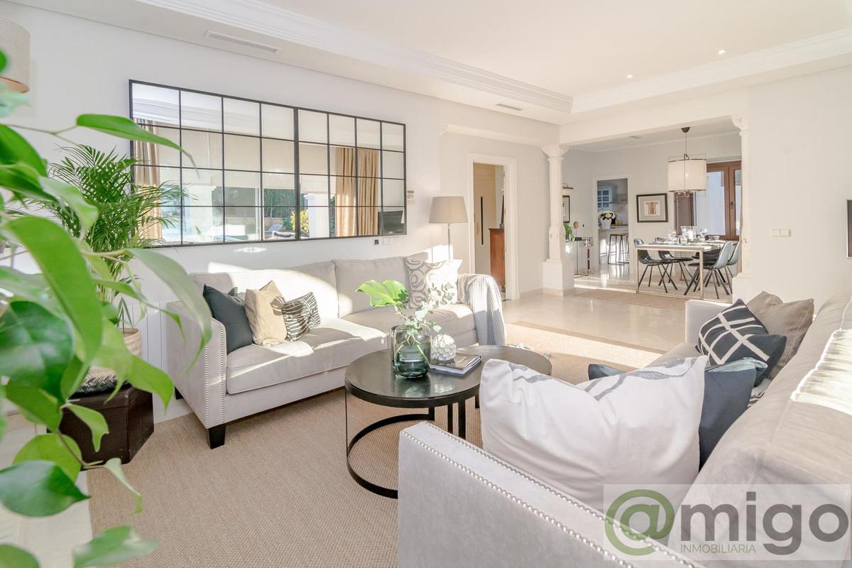 For sale of villa in Marbella