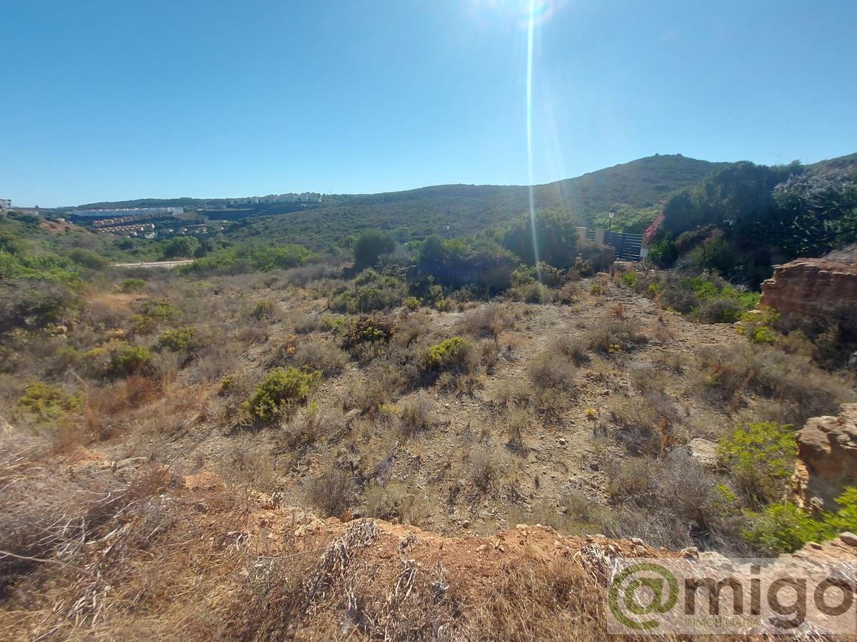 Venta de terreno en La Duquesa