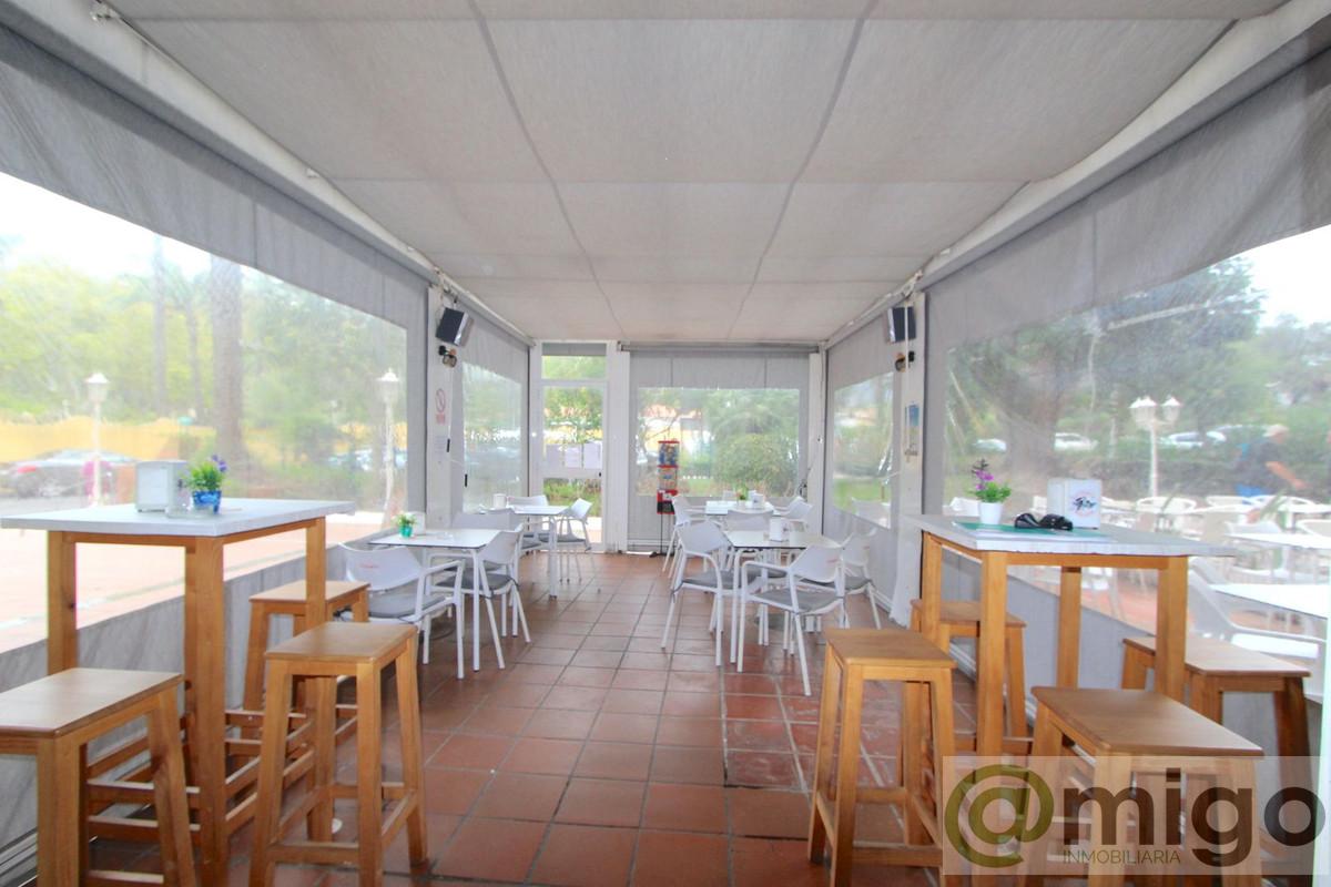 Venta de local en Marbesa