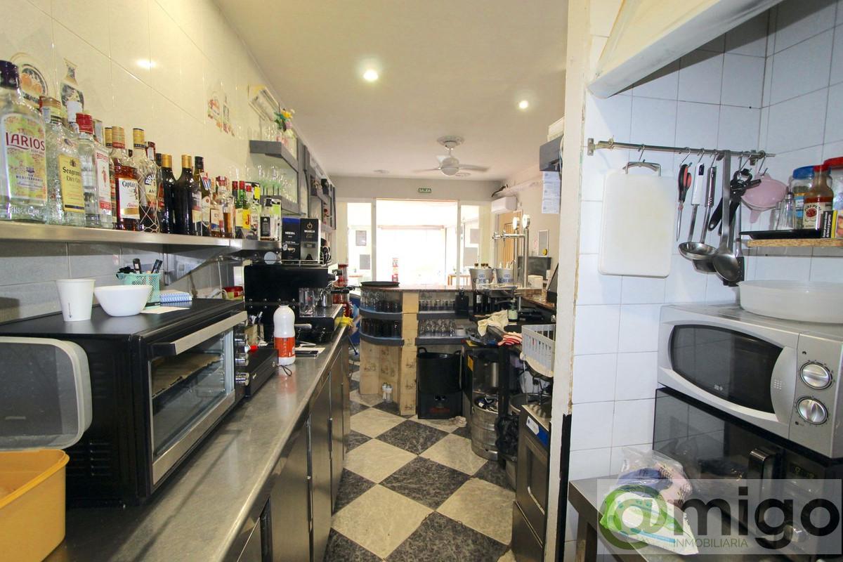 Venta de local en Marbesa