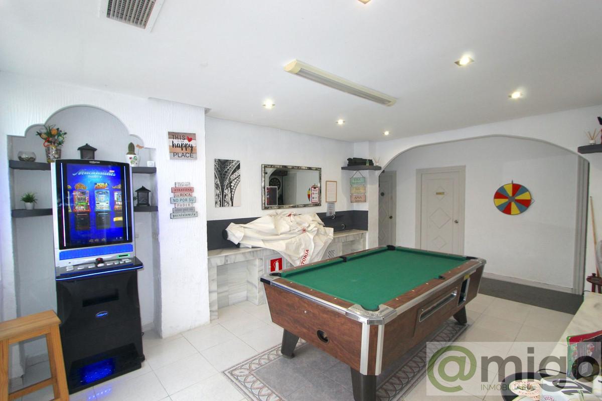 Venta de local en Marbesa