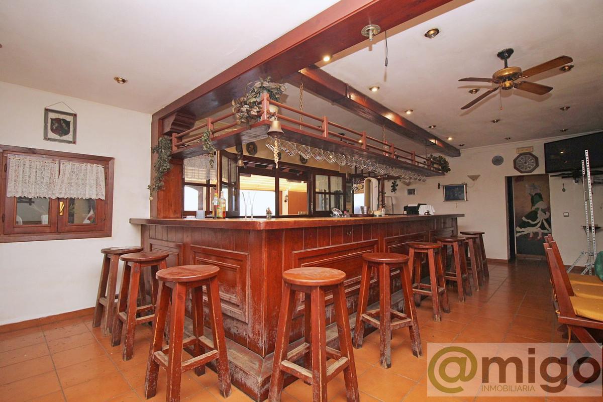 Venta de local en Marbesa