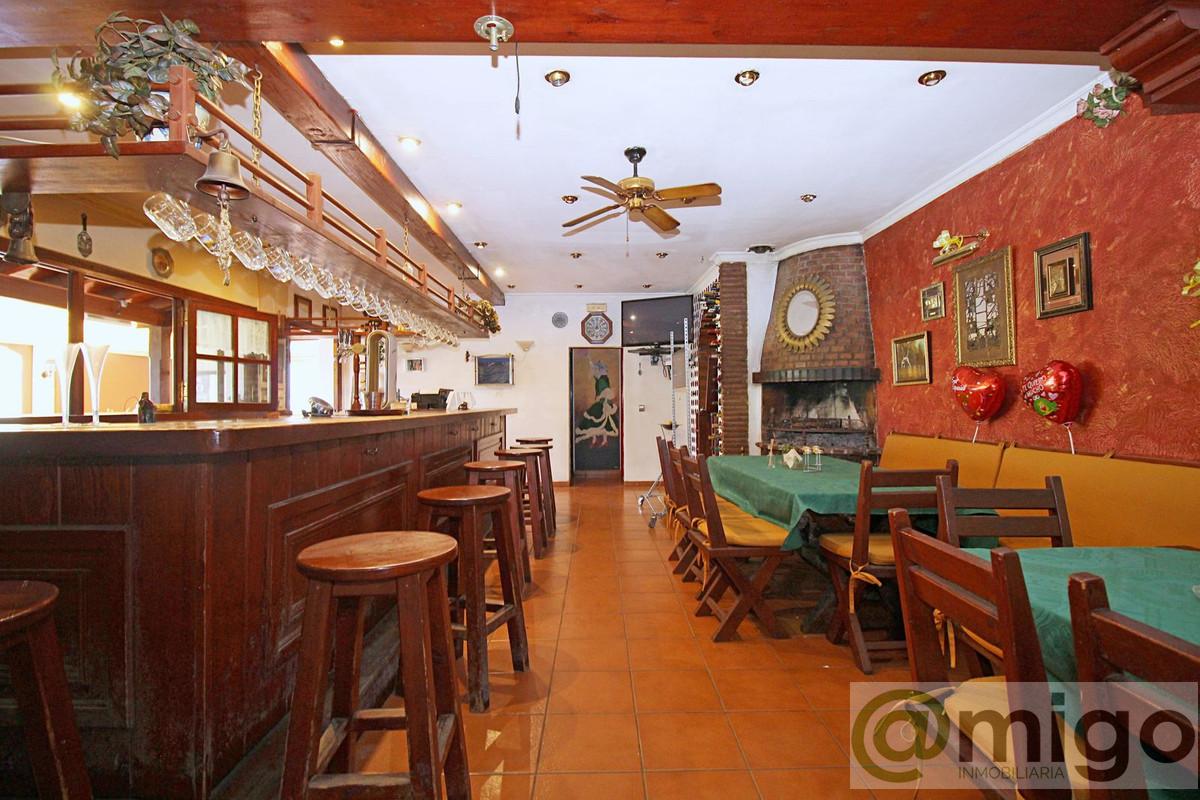 Venta de local en Marbesa