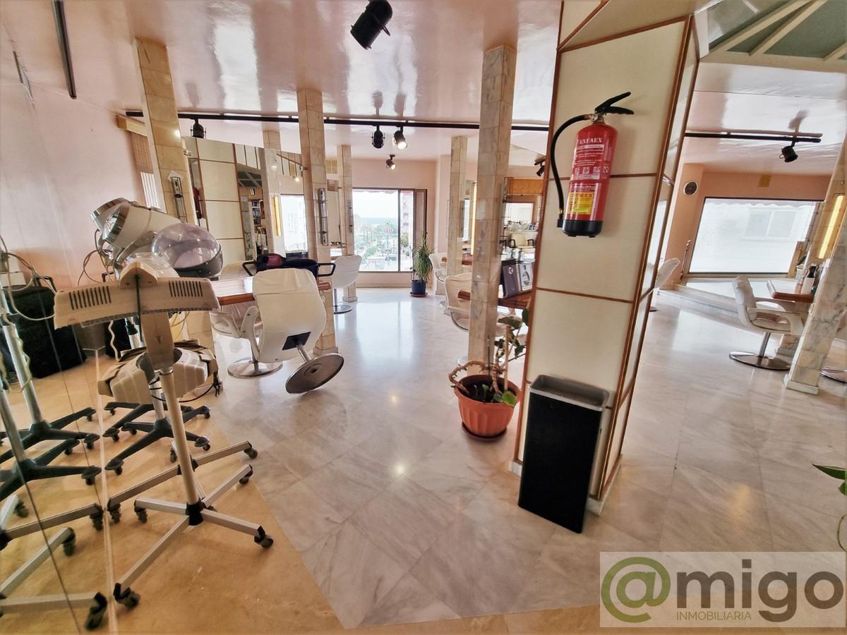 For sale of premises in Marbella