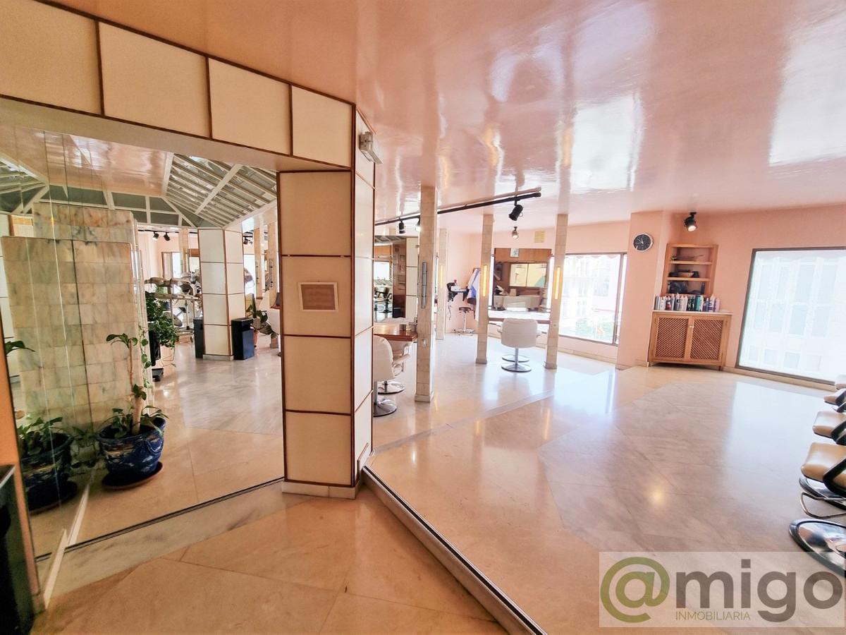 For sale of premises in Marbella