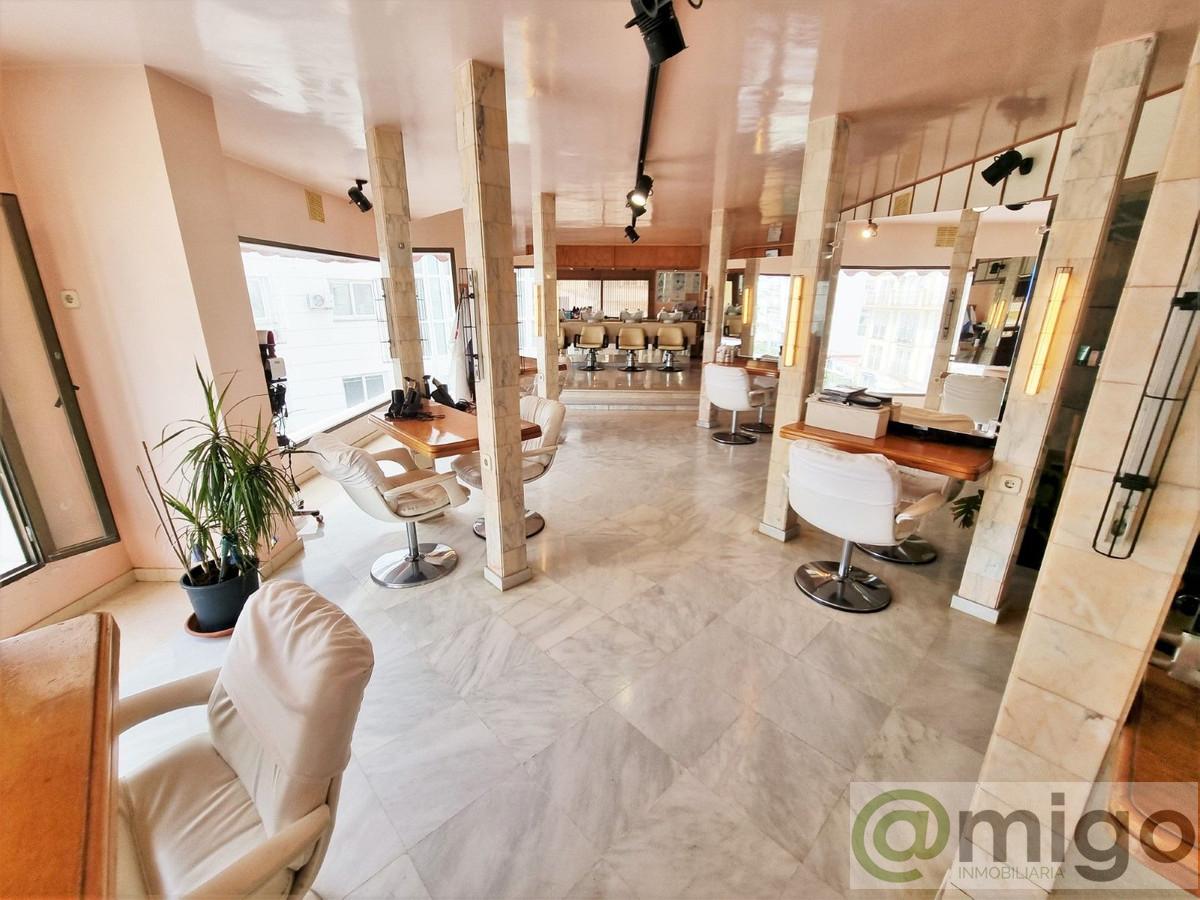 For sale of premises in Marbella