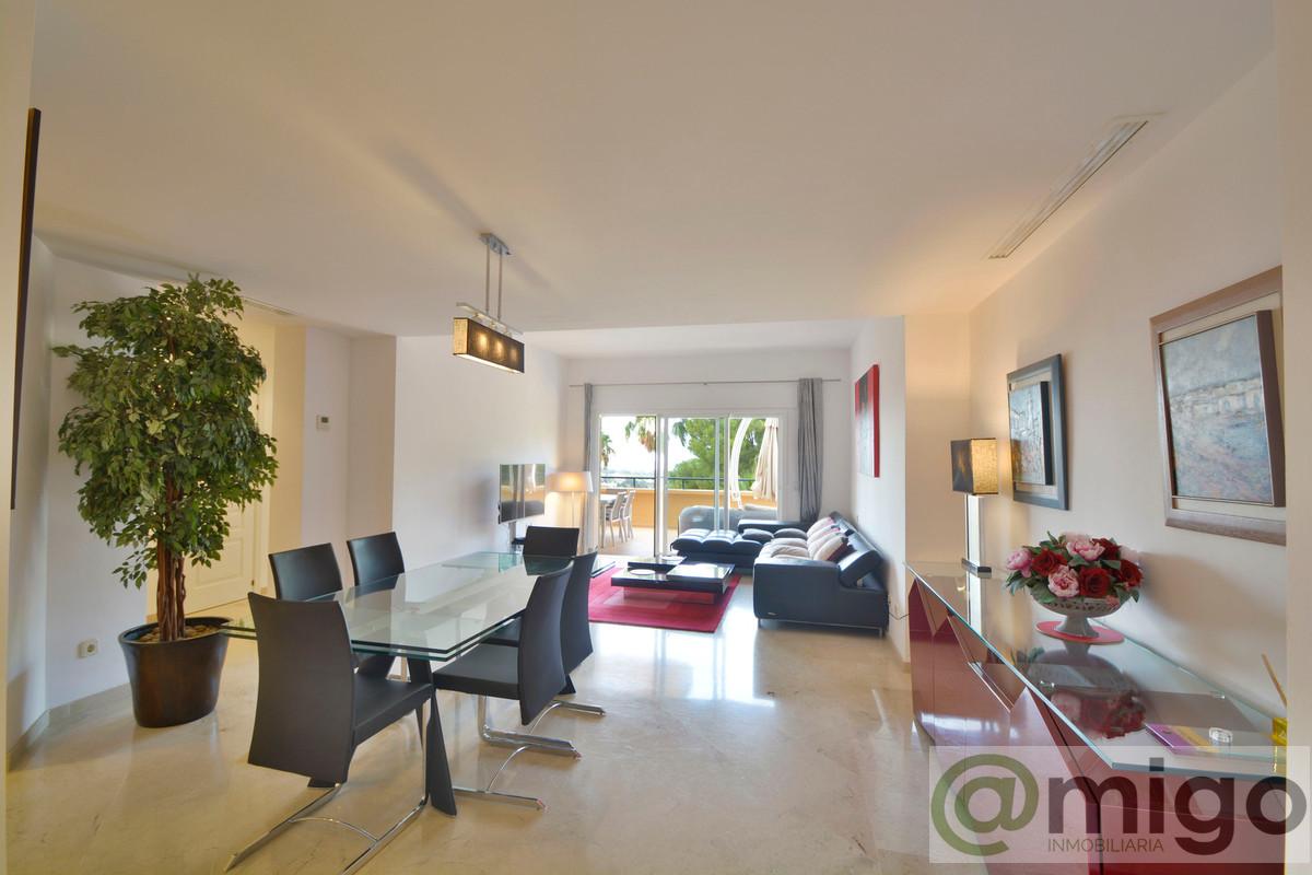 For sale of apartment in Marbella