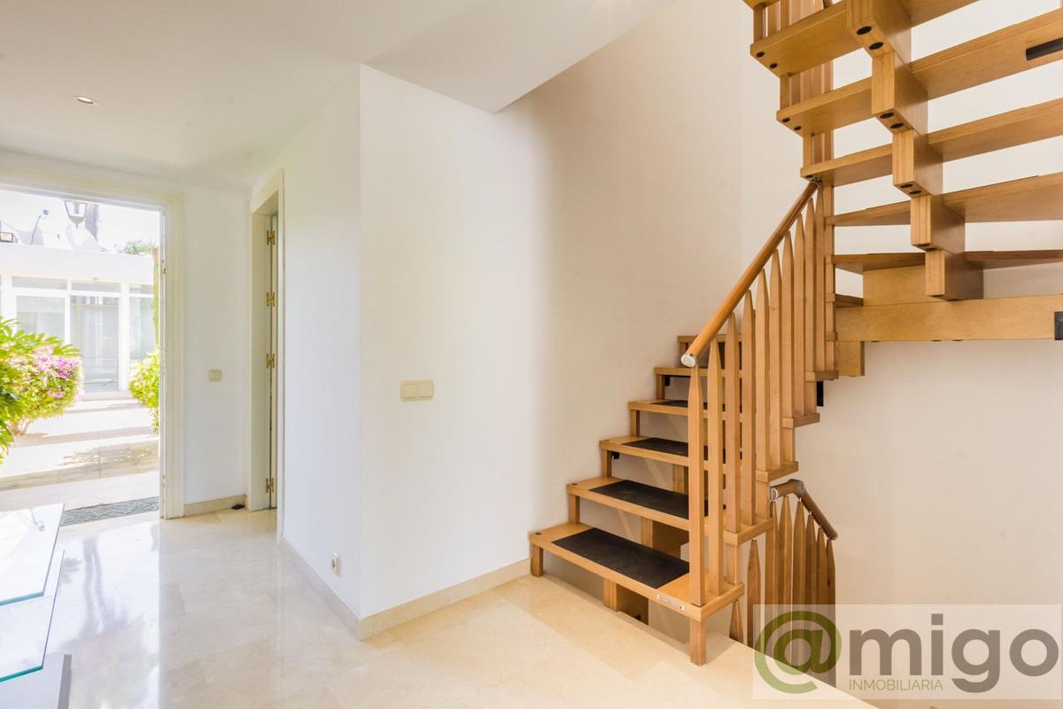 Venta de villa en Estepona