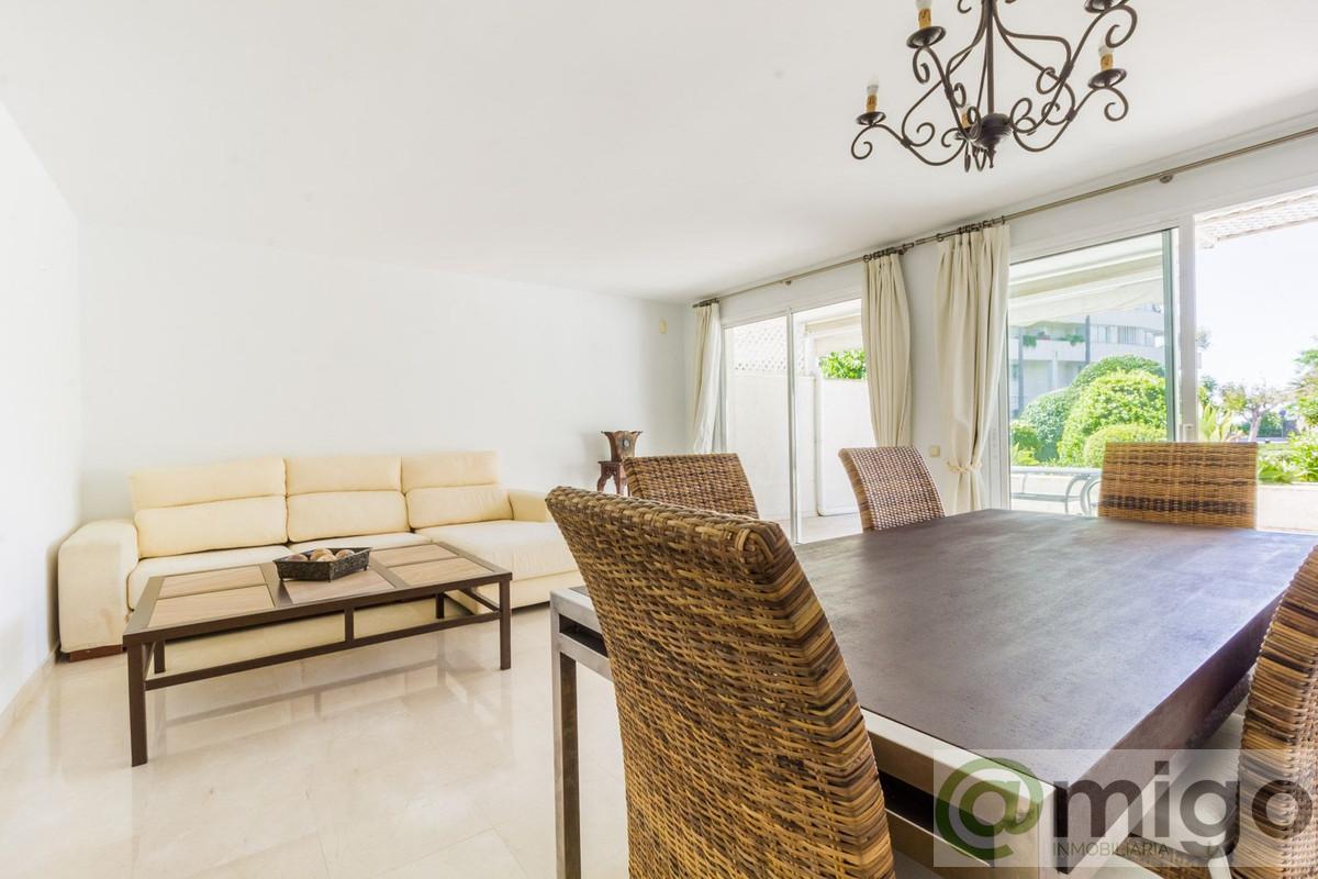 Venta de villa en Estepona
