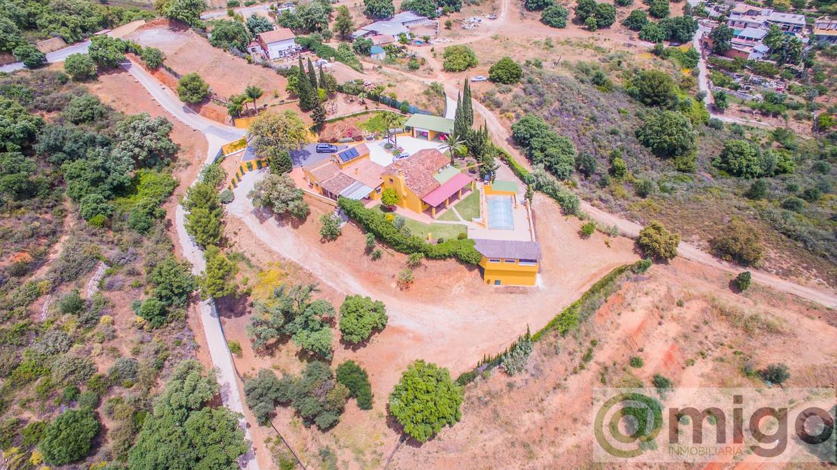 For sale of villa in Marbella