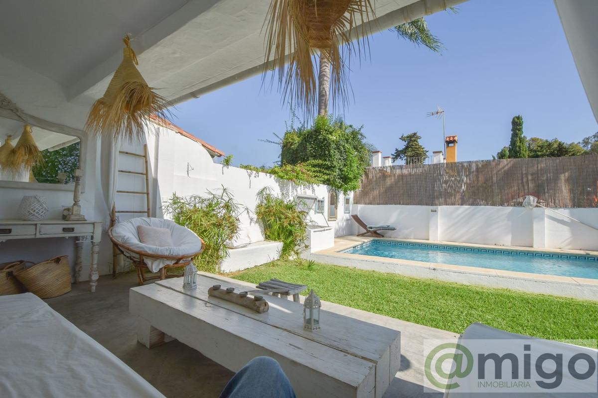 For sale of villa in Marbella