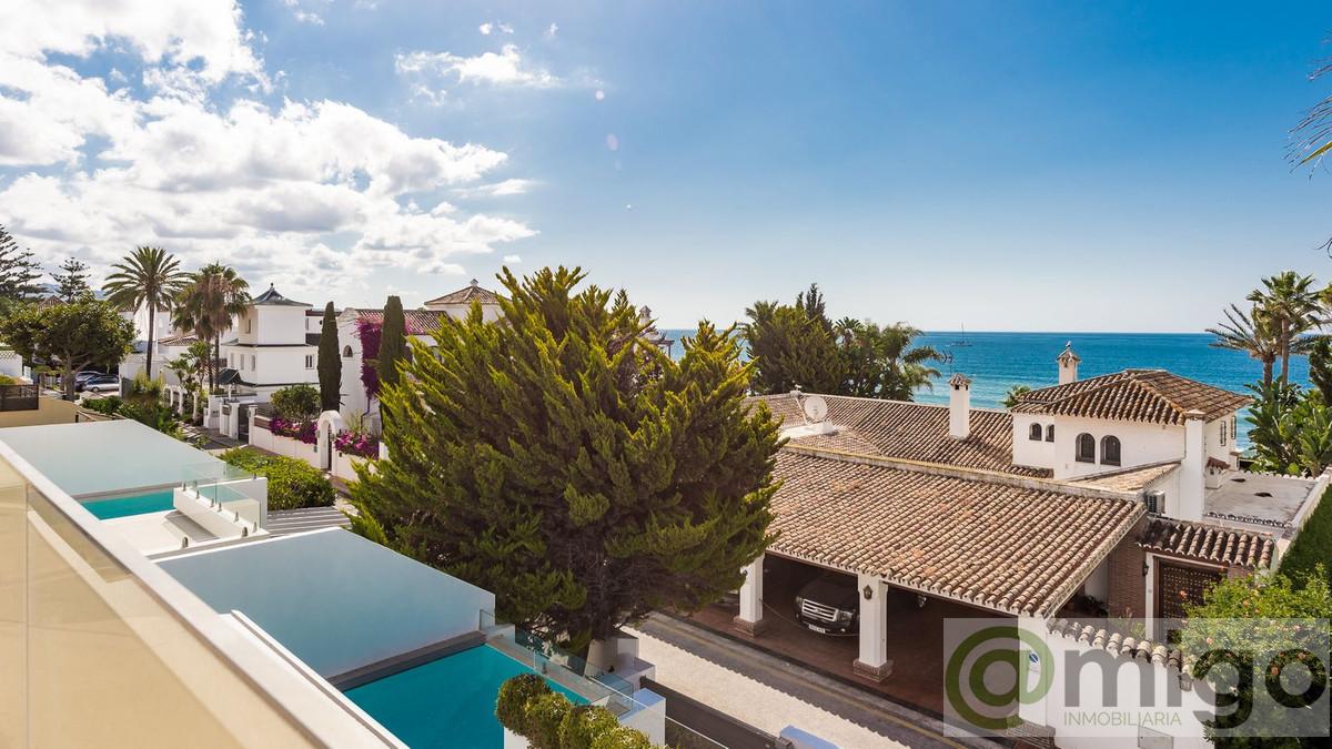 For sale of villa in Marbella