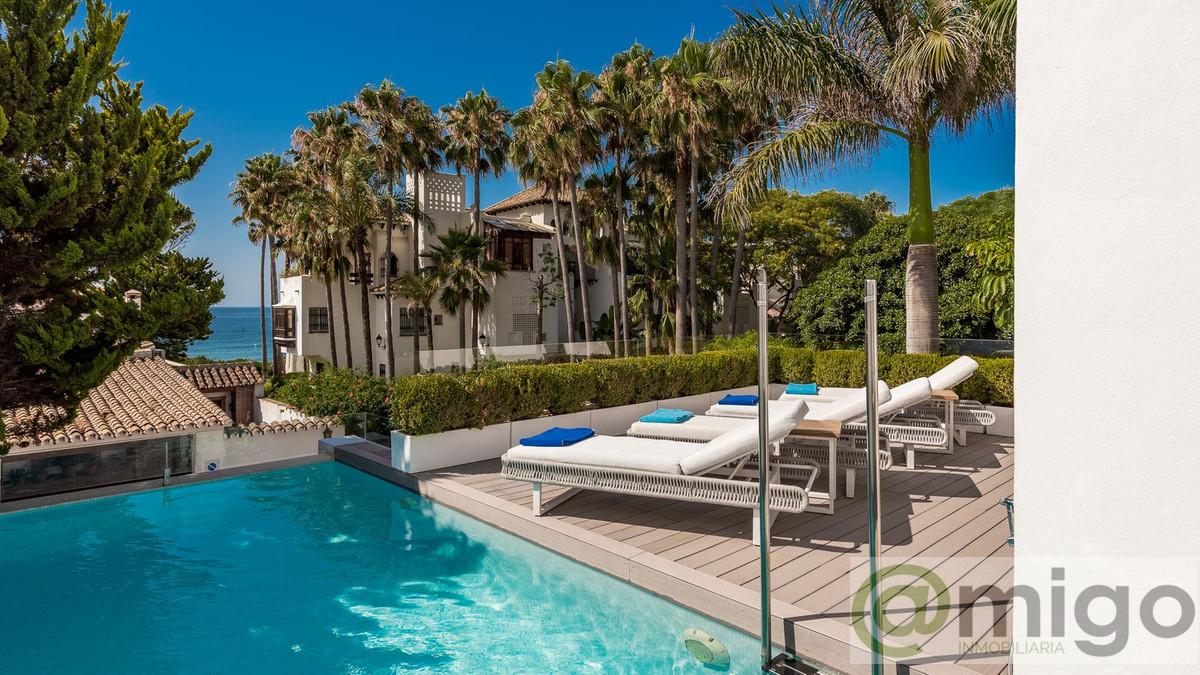 For sale of villa in Marbella