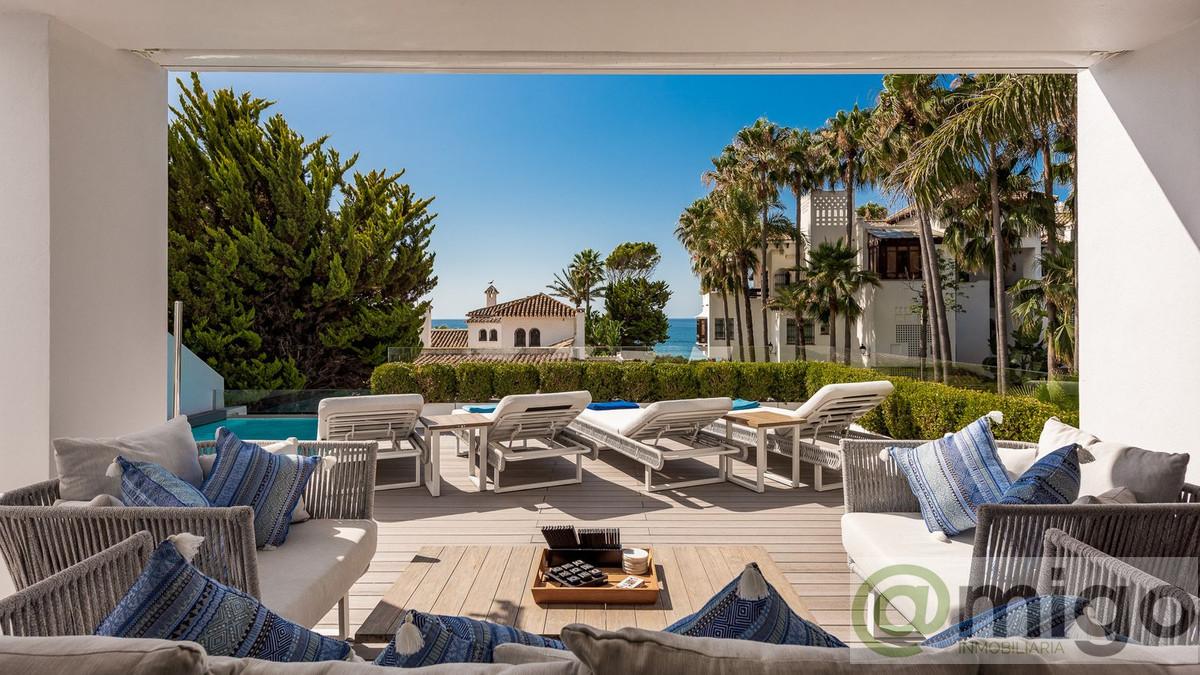 For sale of villa in Marbella