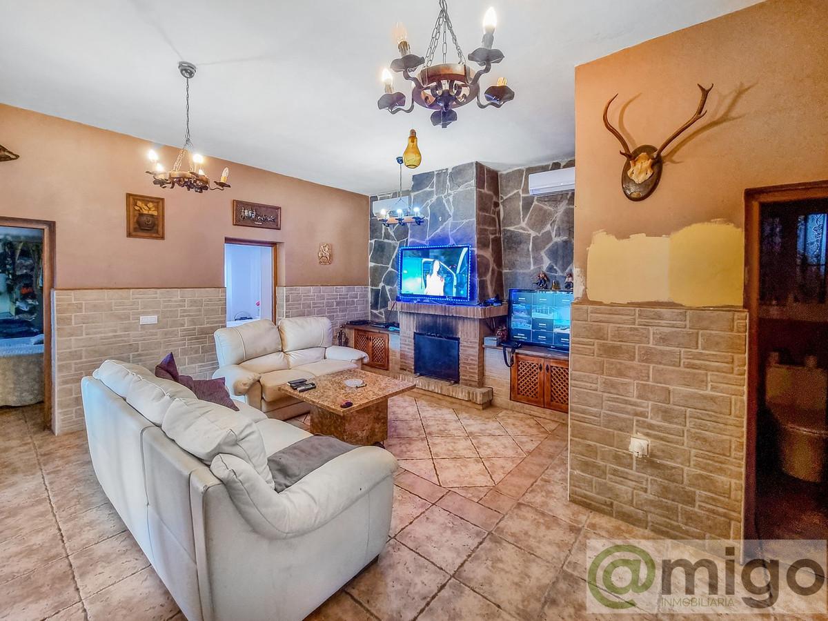 Venta de villa en Casares