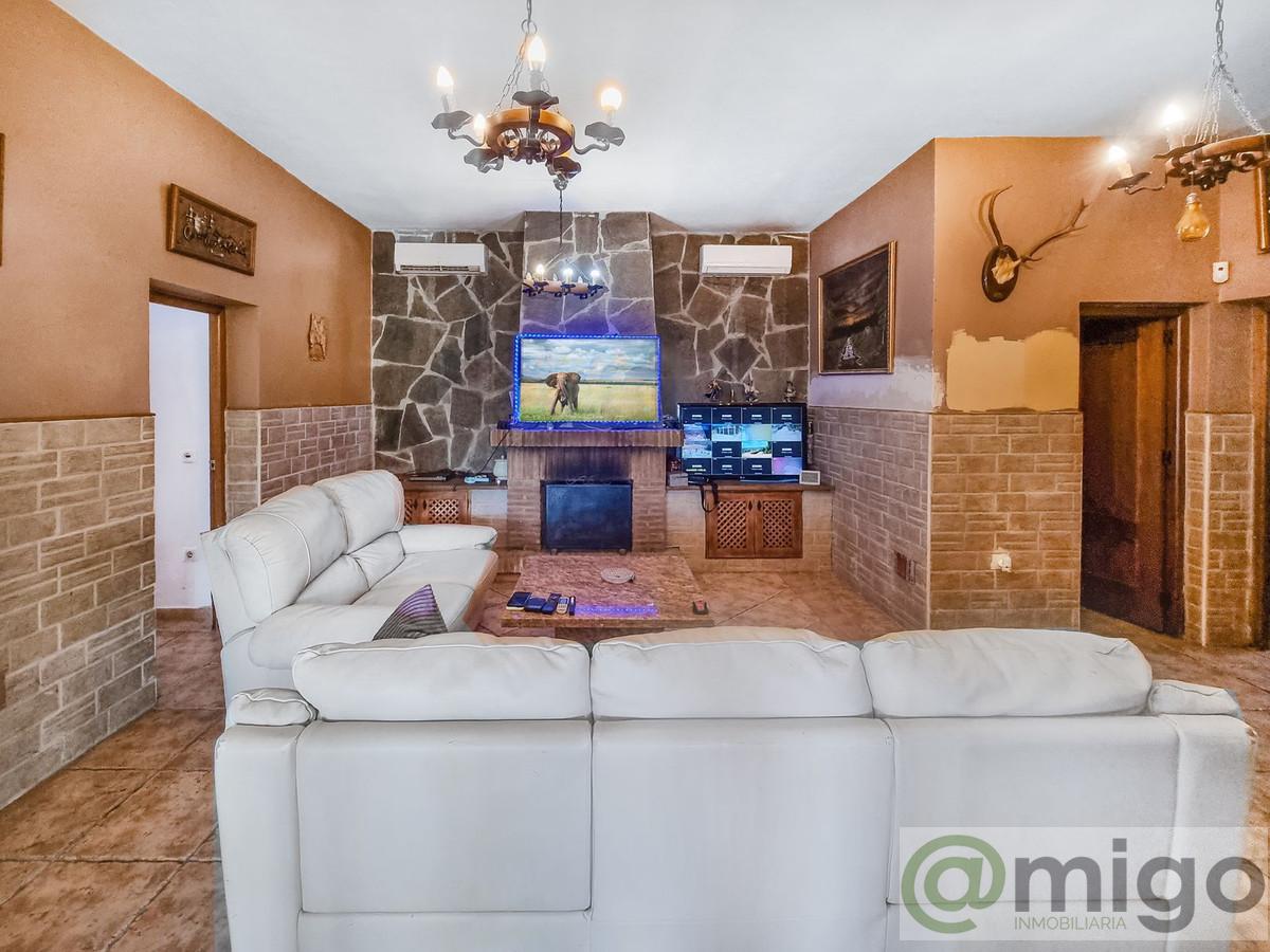 Venta de villa en Casares