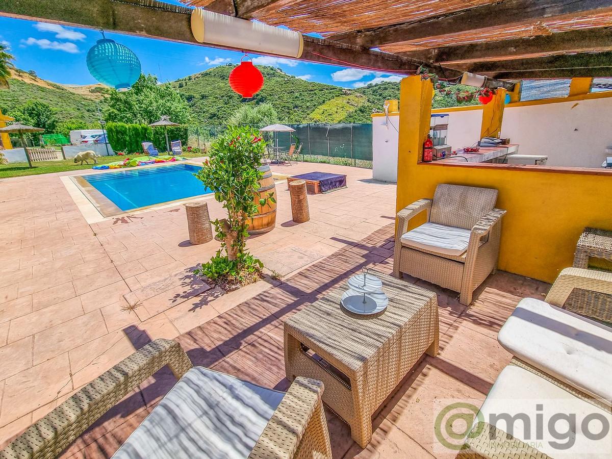 Venta de villa en Casares