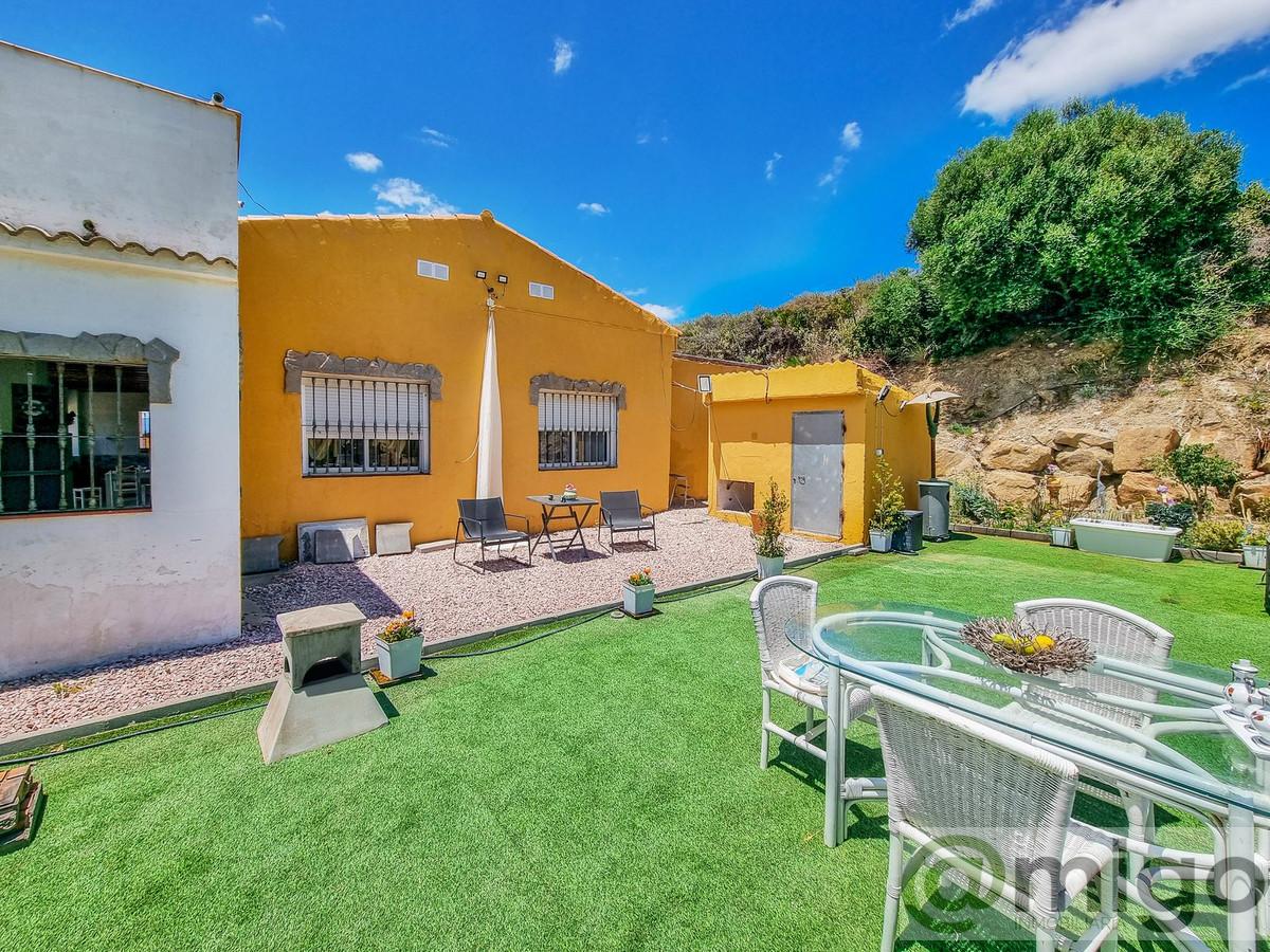Venta de villa en Casares