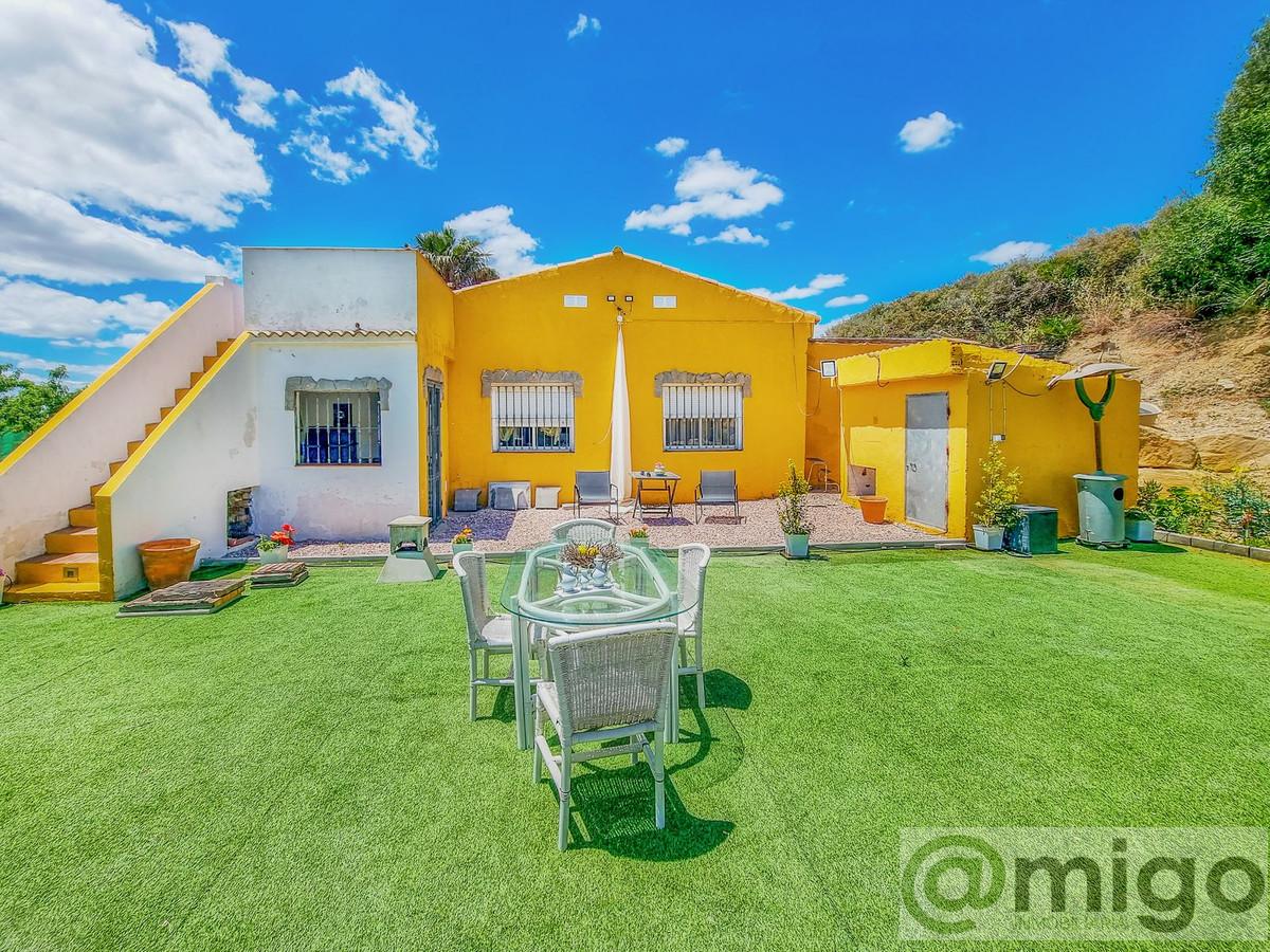 Venta de villa en Casares