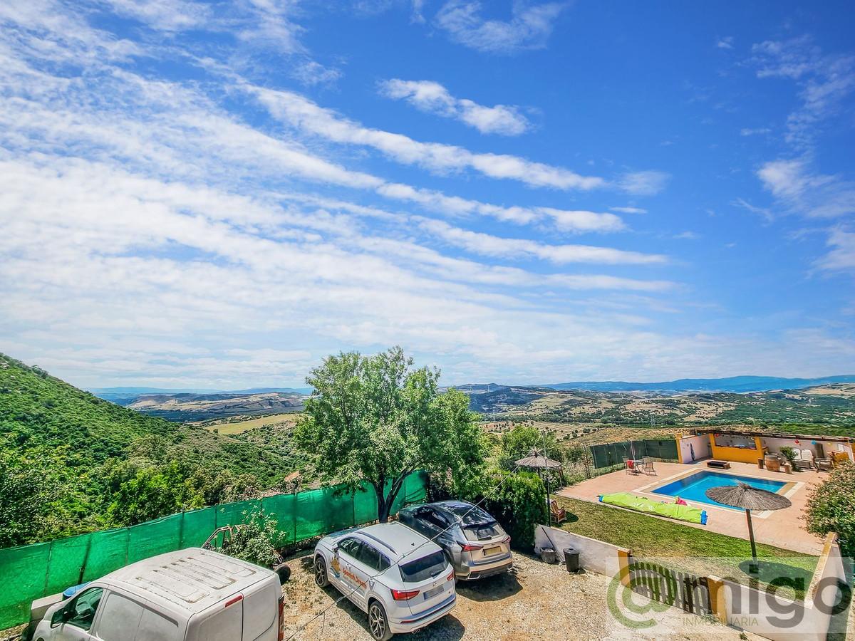 Venta de villa en Casares