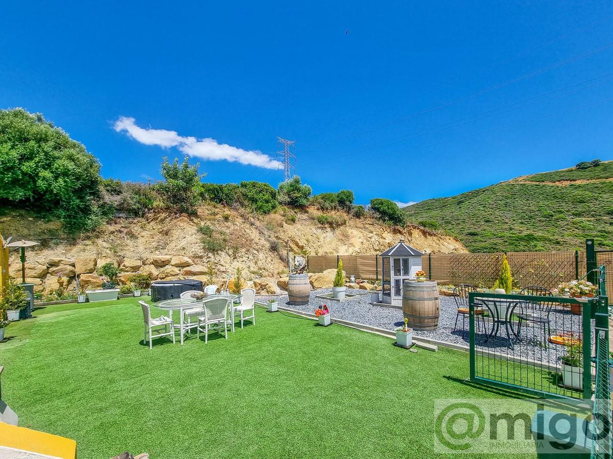 Venta de villa en Casares