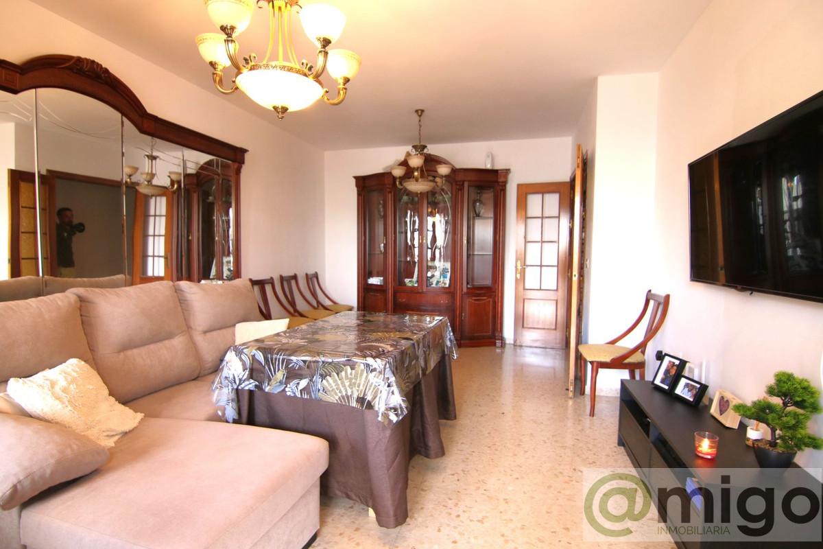For sale of apartment in Coín