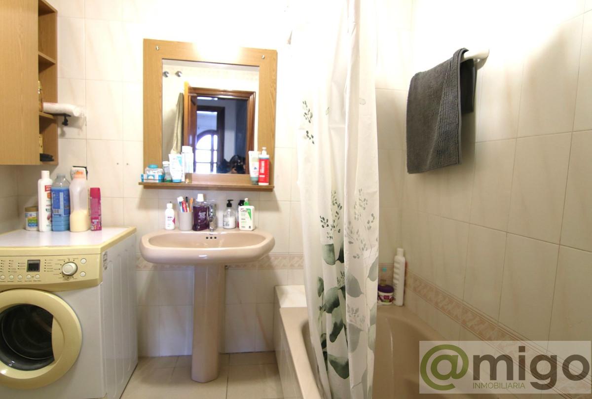 For sale of apartment in Coín
