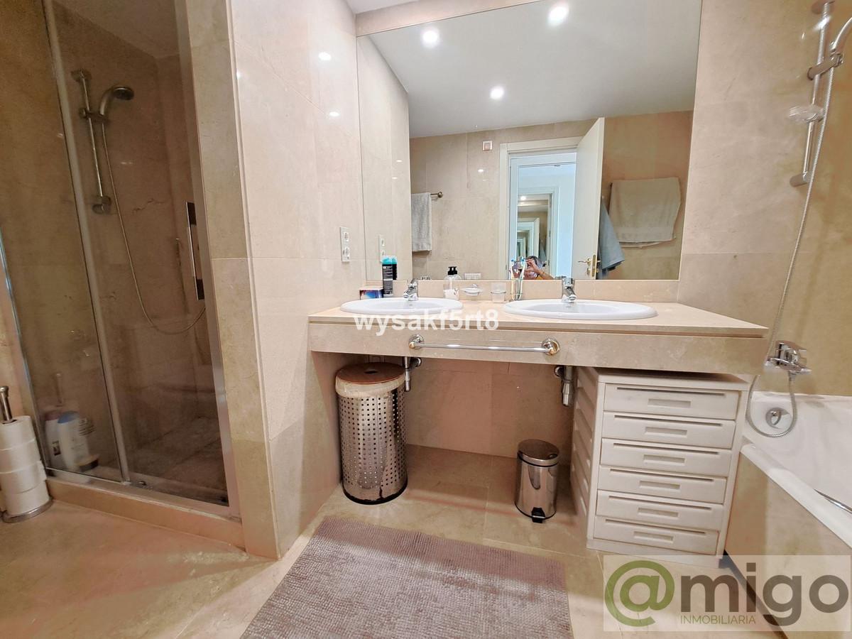 Venta de apartamento en La Duquesa