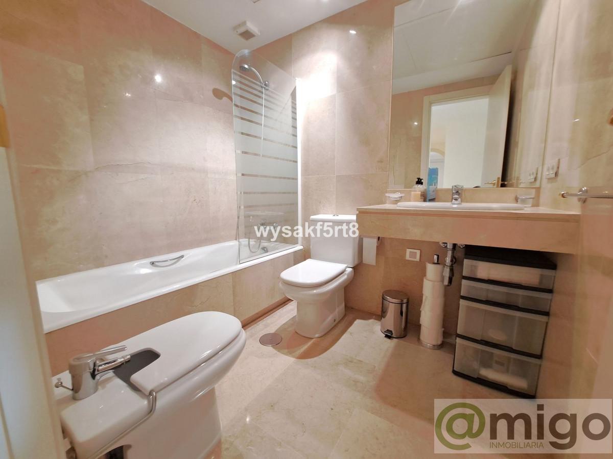 Venta de apartamento en La Duquesa