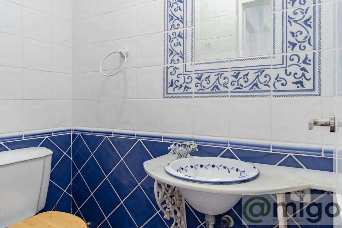 Venta de villa en Estepona