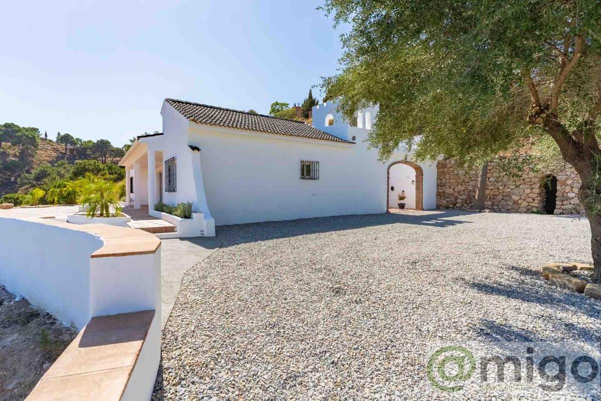 Venta de villa en Estepona
