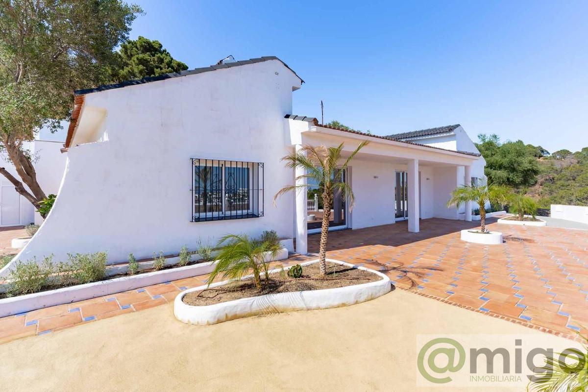 Venta de villa en Estepona