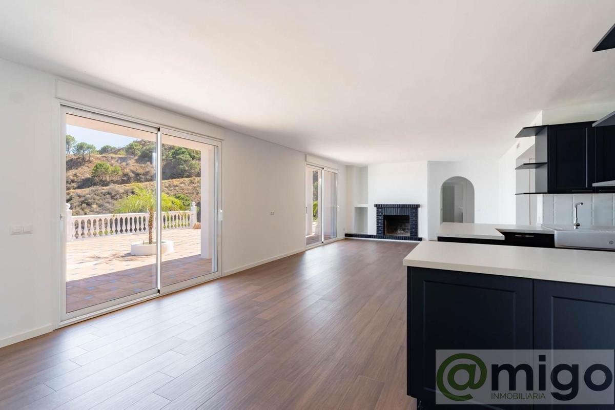 Venta de villa en Estepona