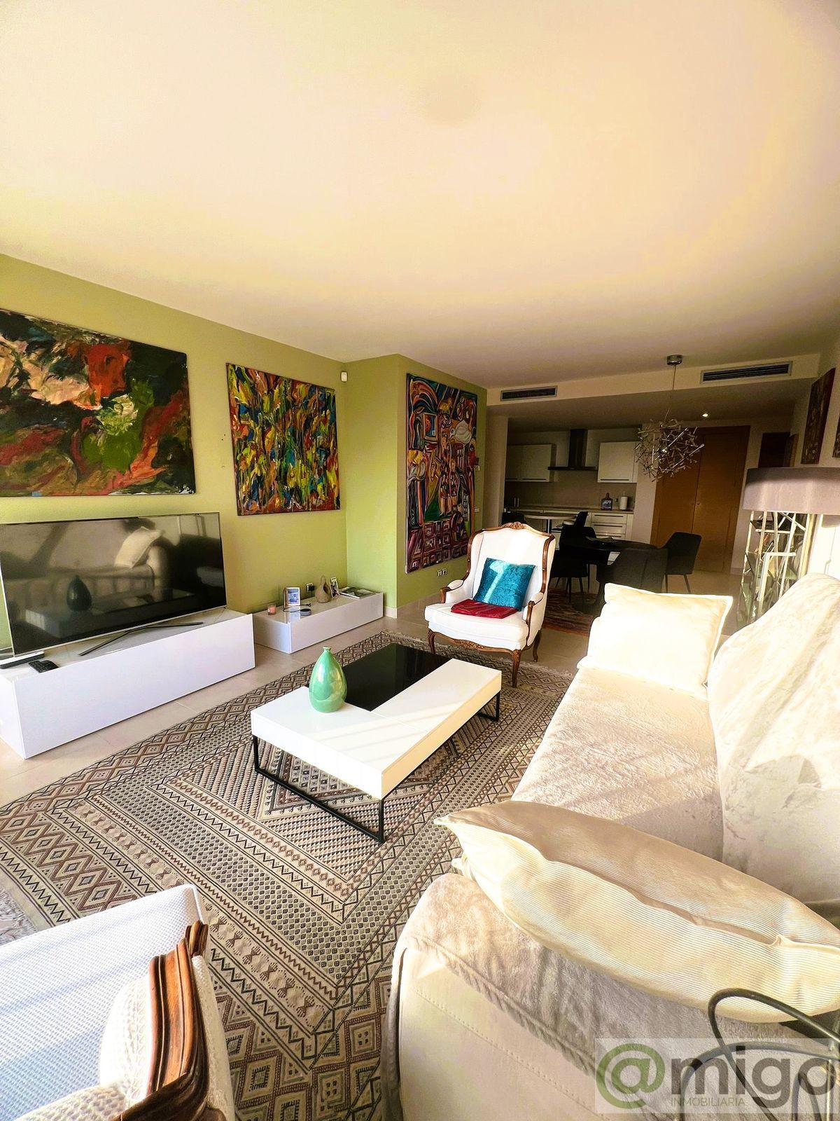 For sale of apartment in Marbella