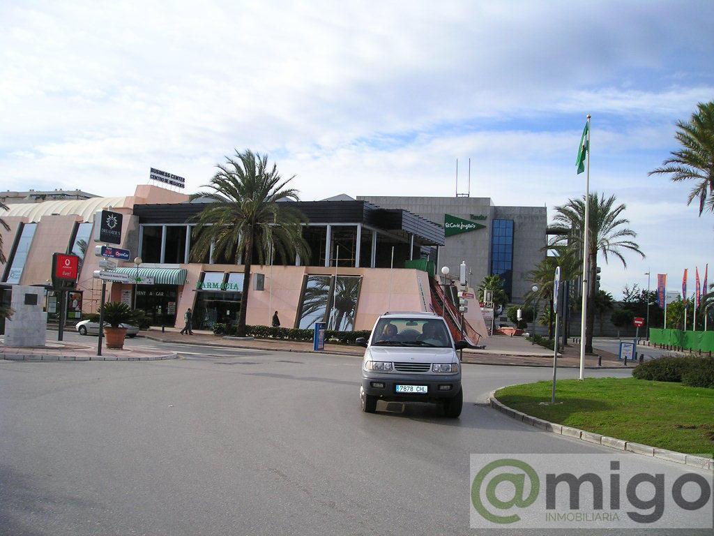 For sale of commercial in Marbella