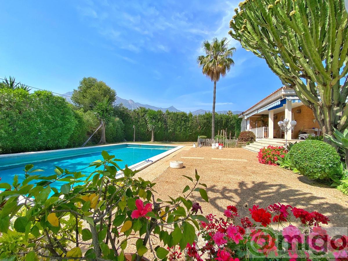 Venta de villa en Marbella
