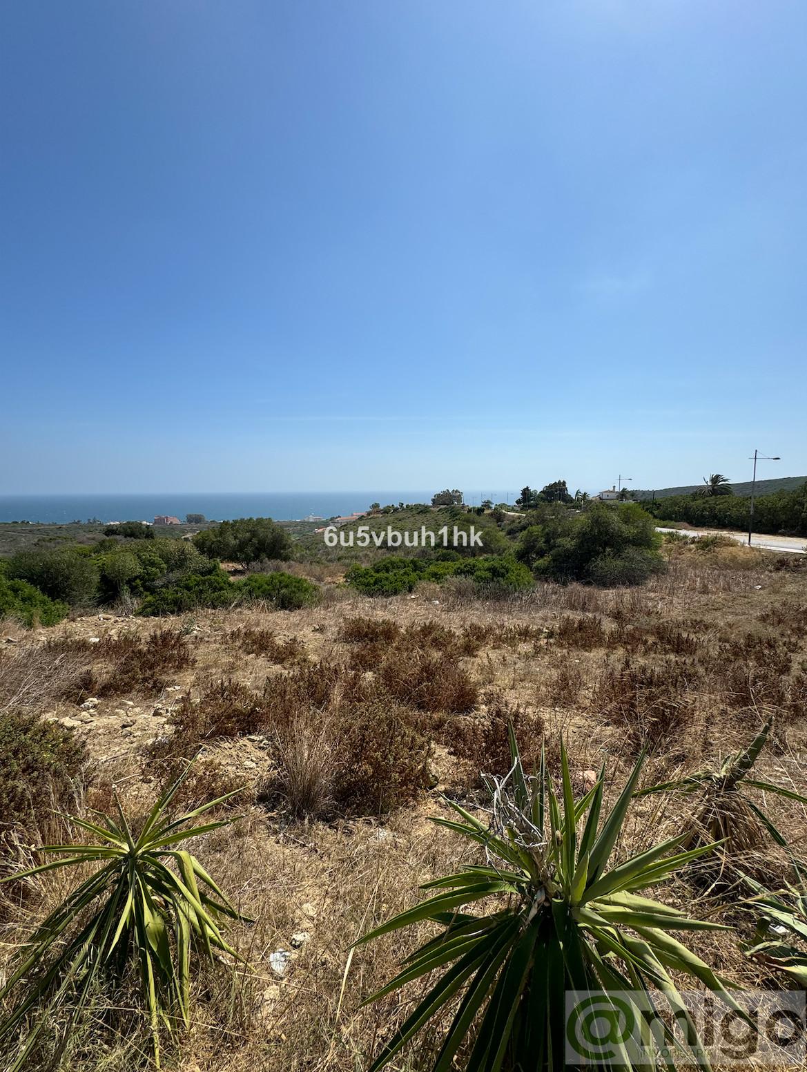 For sale of land in Manilva