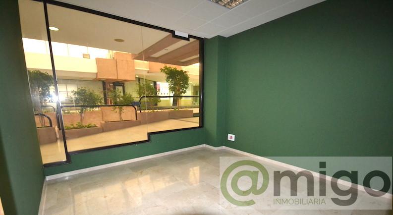 For sale of commercial in Marbella