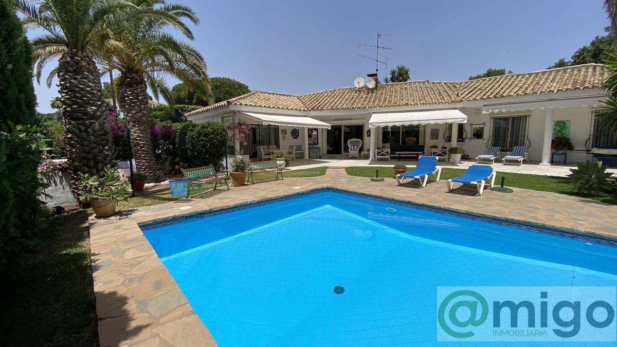 For sale of villa in Marbella