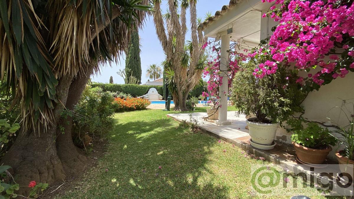 For sale of villa in Marbella